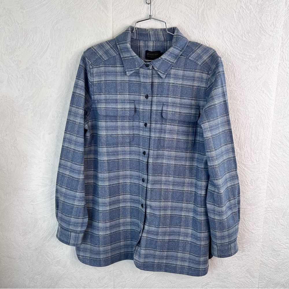 Pendleton Women's Gray and Light Blue Plaid Button-Down Shirt Size Large